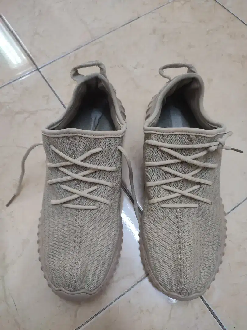 Sepatu Adidas YZY bootz
