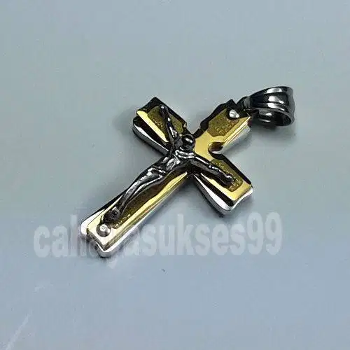 Liontin Kalung Salib Yesus Titanium Gold Cross Necklace 2cm x 3cm NEW