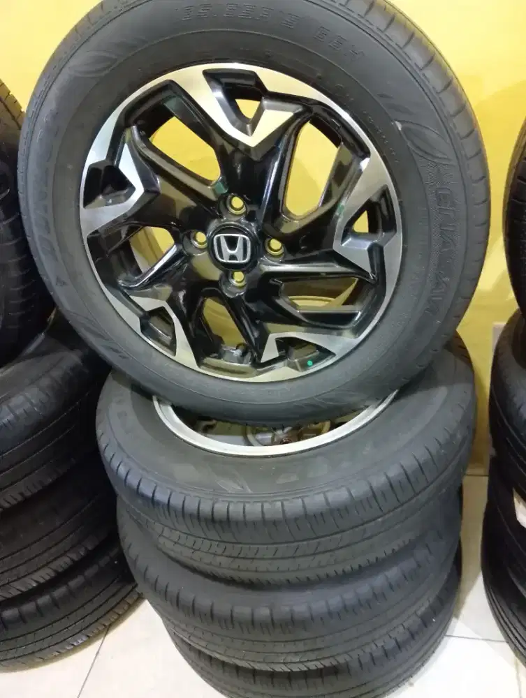 Velg Oem Mobilio Rs R Di Jakarta Selatan Olx Murah Dengan Harga Terbaik Olx Co Id