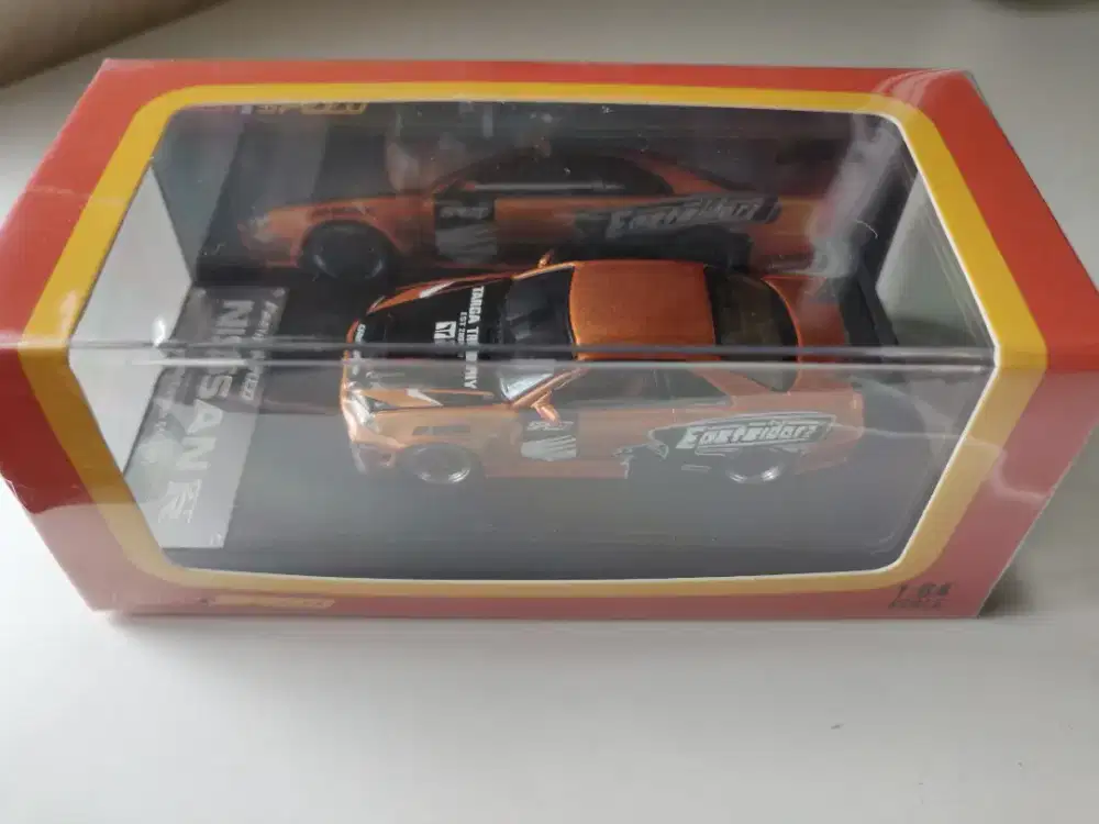 Diecast fast n speed nissan r34 eastsiders New
