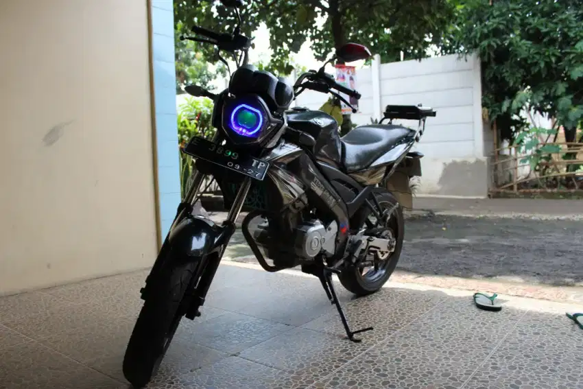 Vixion Thn 2012 Warna Hitam