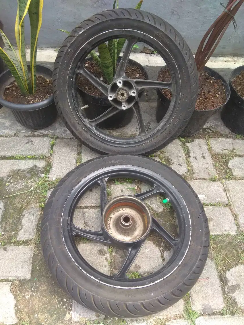 Velg motor Honda