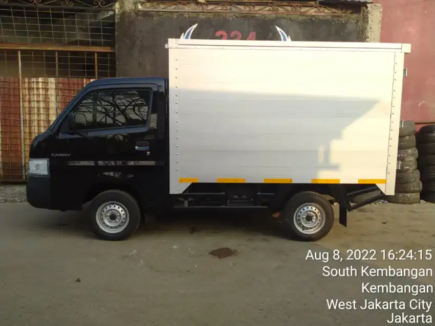 Sewa Mobil Box Jakarta