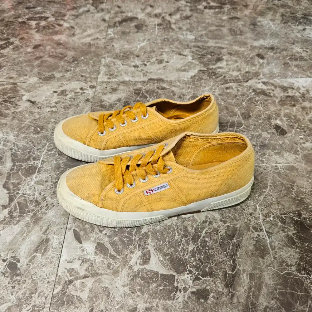 Superga mustard hot sale