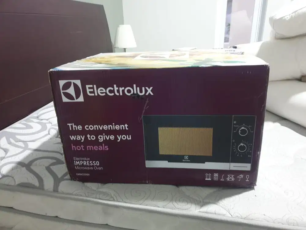 electrolux microwave oven emm2308x