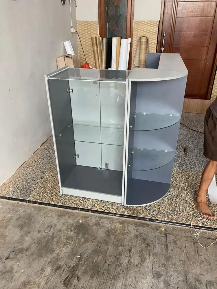 Meja kasir Model L | 120x40x110cm