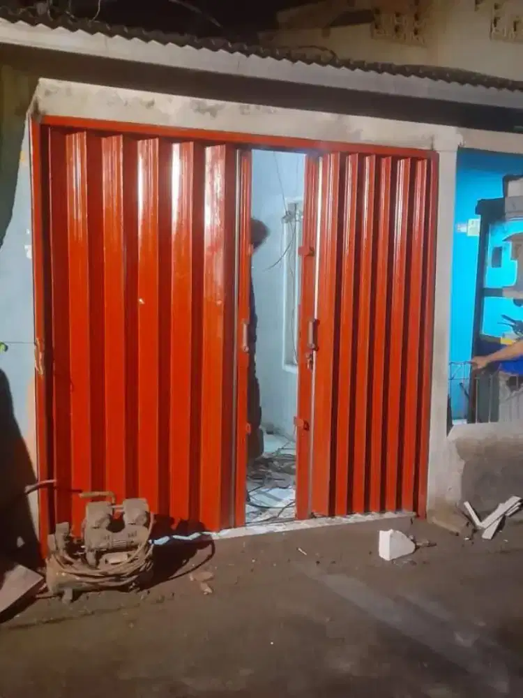 Folding gate dan Rolling door