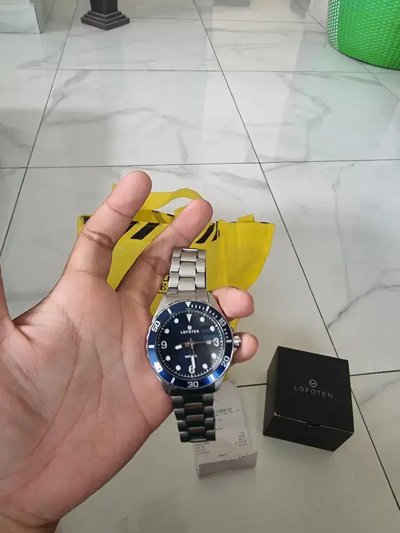 Jam Tangan LOFOTEN Ori 100%,lengkap fullset ada nota dan nomer seri