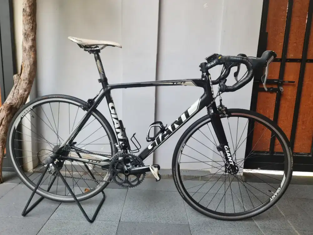 sepeda roadbike giant tcr