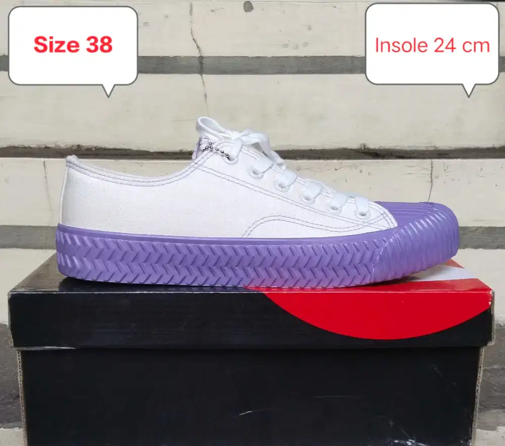 Sepatu cewe Airwalk putih size 38