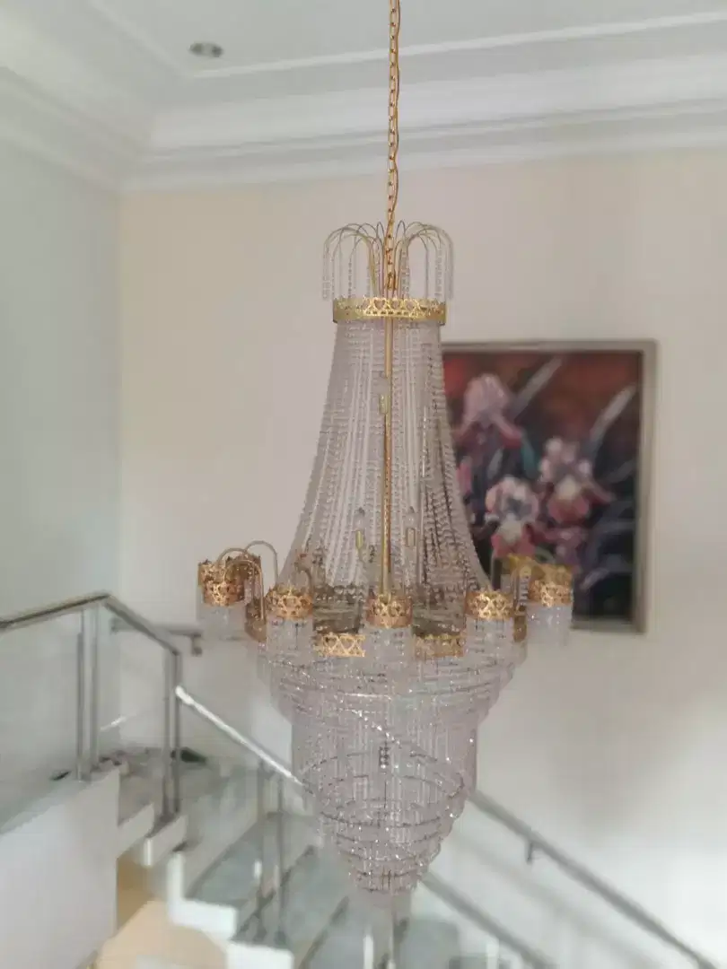 Lampu gantung kristal austria