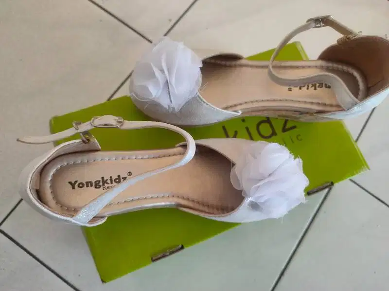 Sepatu Yongkidz Sz 33 w/Box