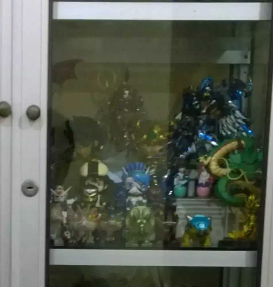 Mainan saint seiya zodiak, kamen rider