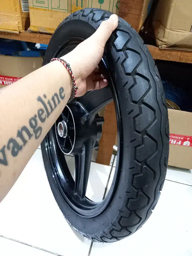 Sepasang velg pelek original copotan cabutan asli kawasaki ninja r rr