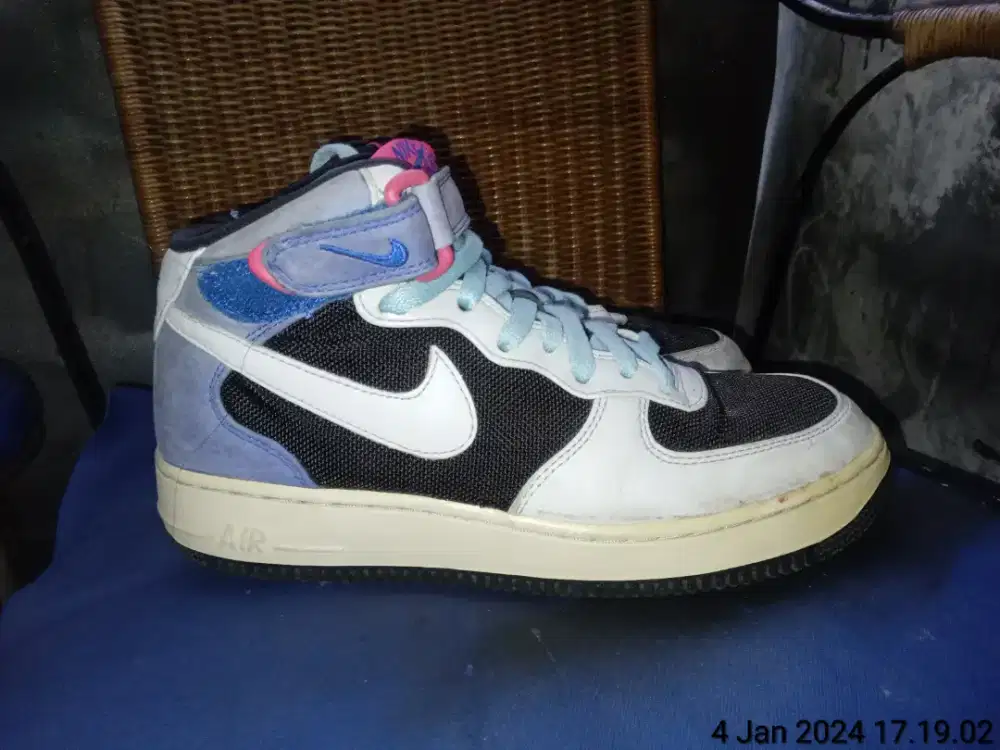 Nike AF1 Mid Baltoro Size 40