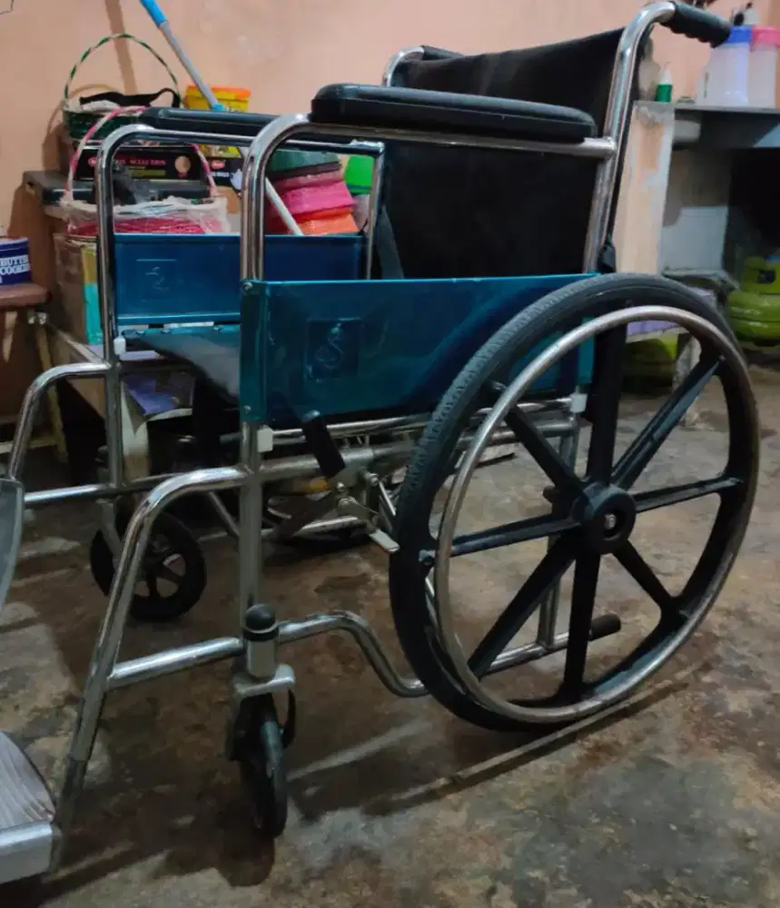 Kursi roda bagus velg racing