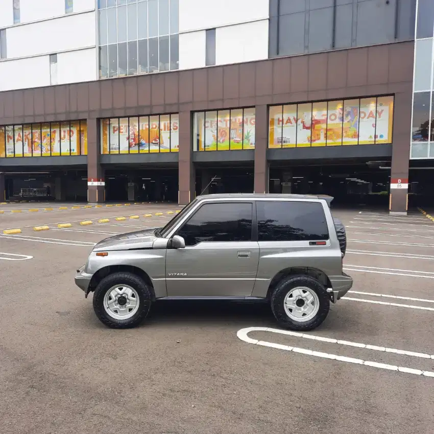 Suzuki VITARA AT SWB 1993