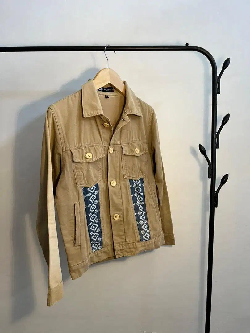 Jaket Tenun Zaemerci