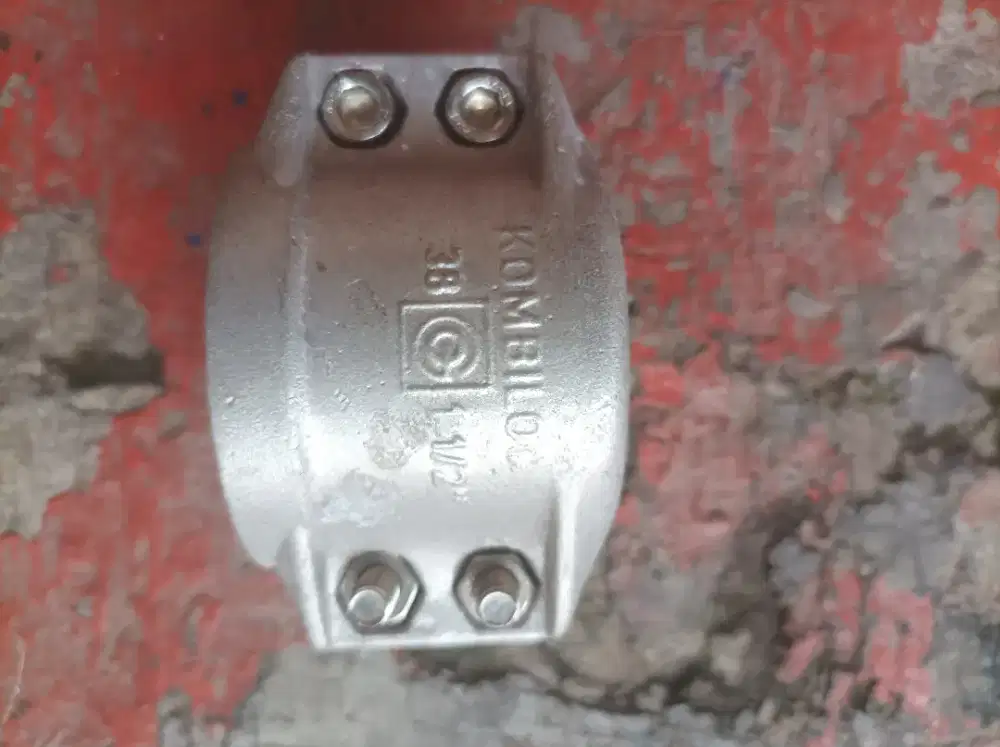 Klem selang kombilock