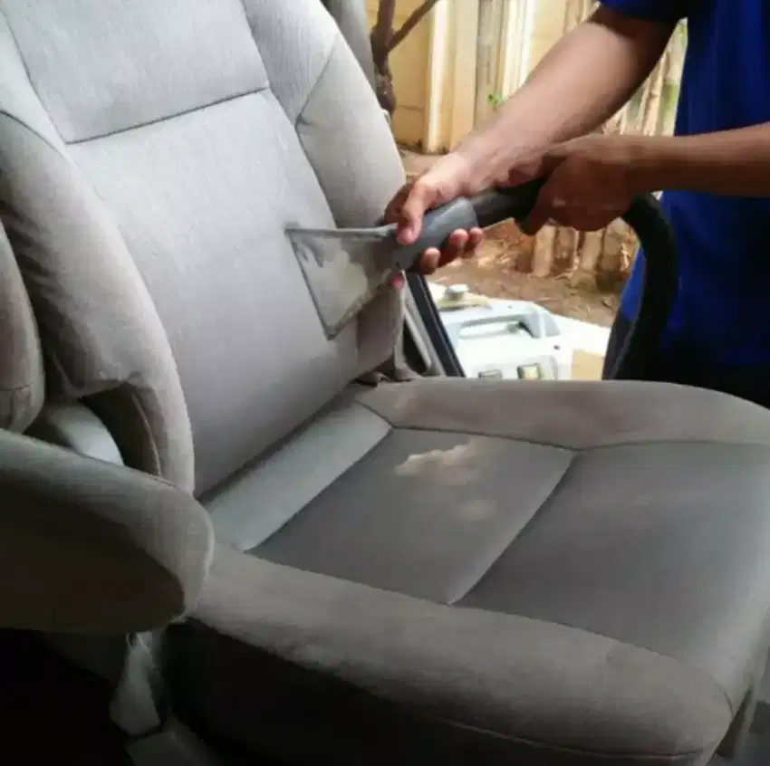 Jasa cuci jok mobil interior cuci sofa panggilan