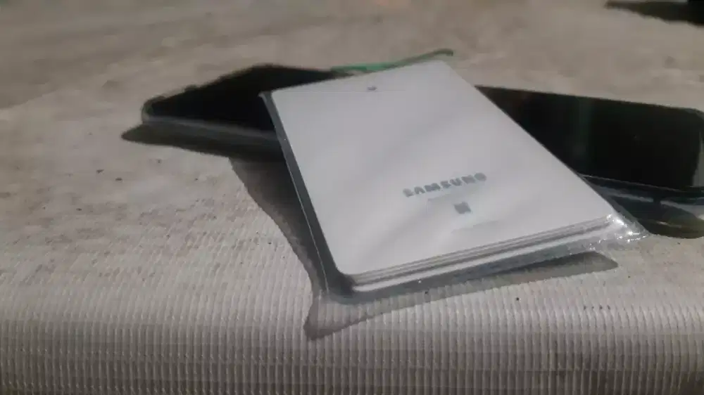 Aksesoris samsung bts bonu5 oakley