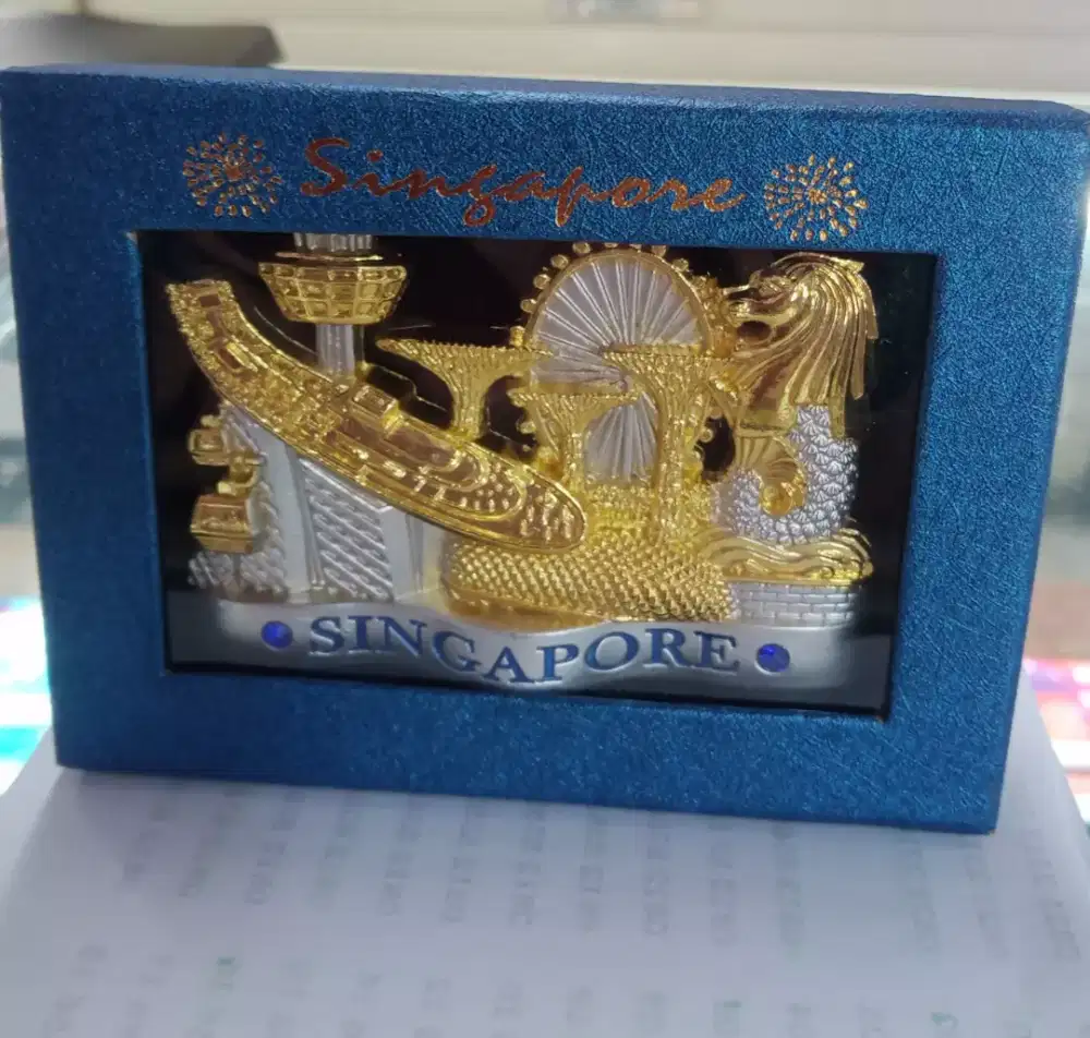Pajangan dan Jm Singapore