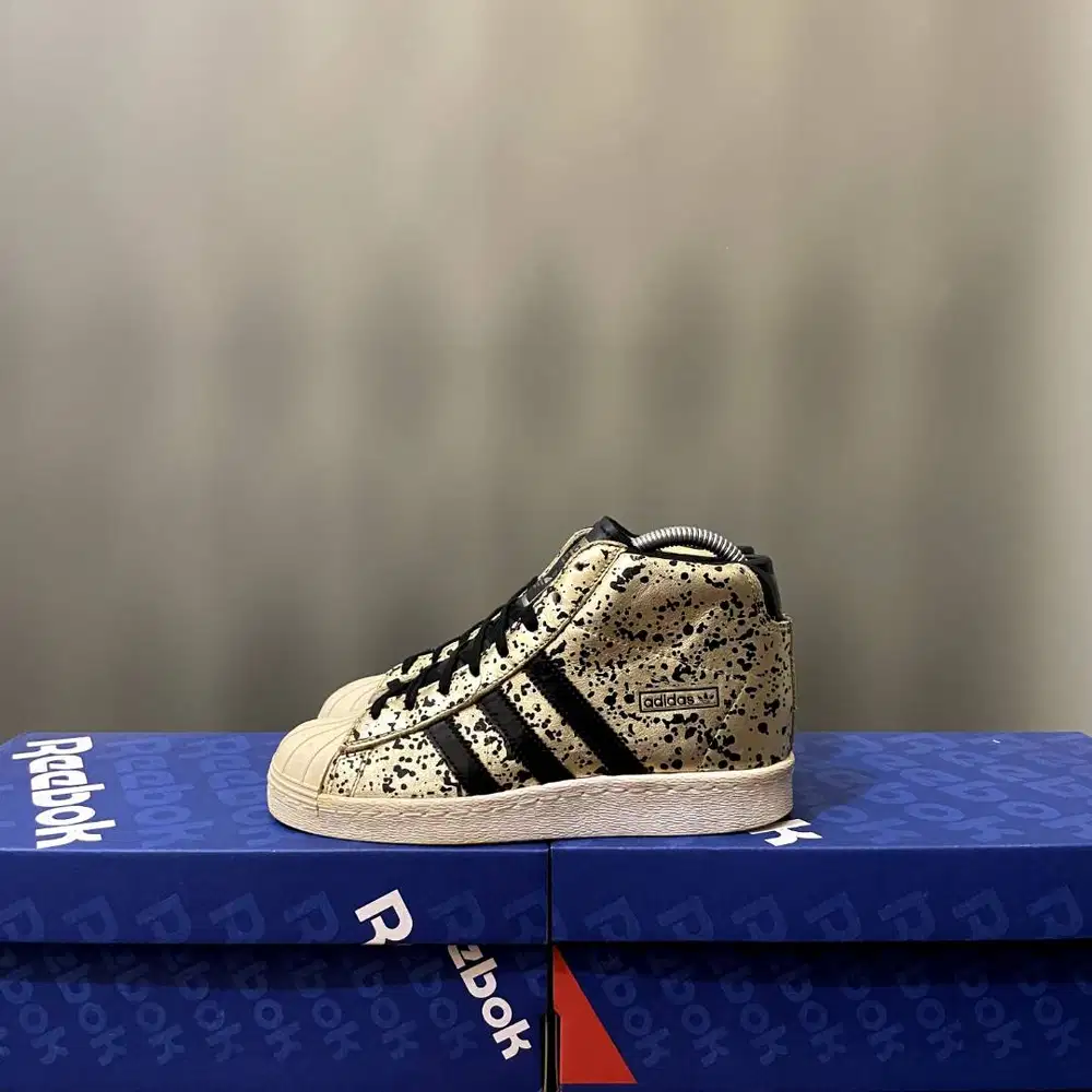 36 - Sepatu Wanita Adidas Superstar Up Second Bekas