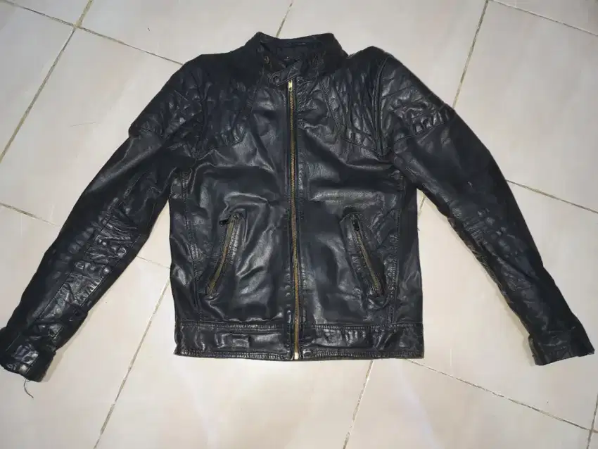 Jaket zara kulit asli size M