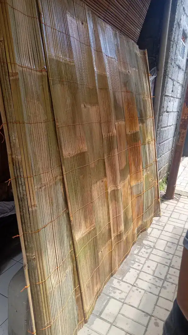 Krey bambu hinis