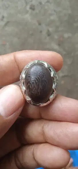 Cincin kayu sendang pengantin