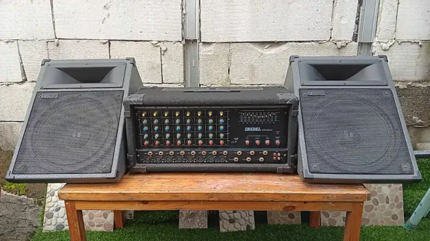 Sound System Power Mixer Rebel KPM-800 & Speaker Toa SL-120 M