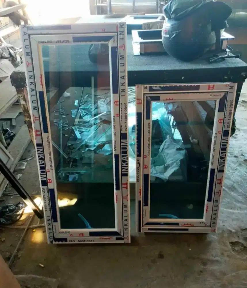Jendela aluminium kaca 5mm