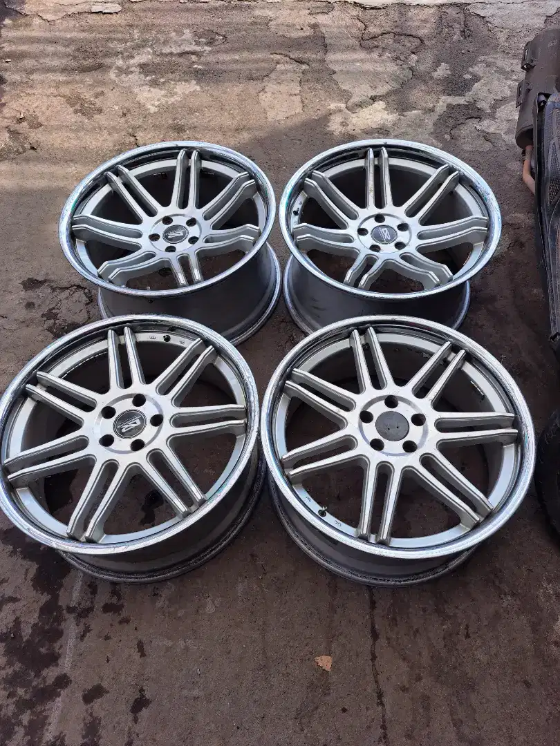 R20 lebar 8,5-10 pcd 5x114/120/112 crv vitara hrv dll