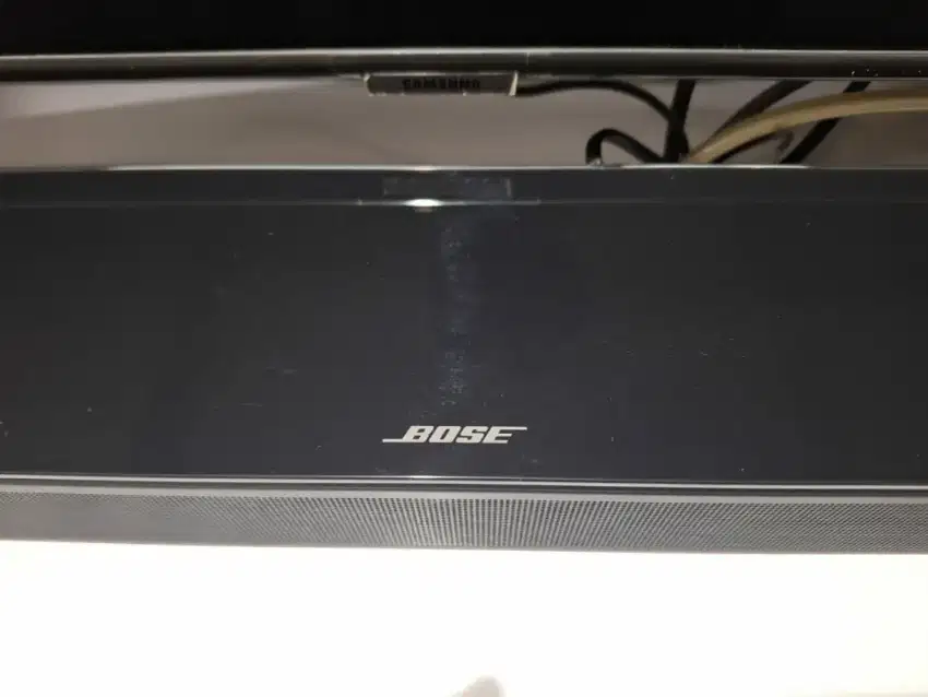 Bose soundbar 700 + bass module 700 black