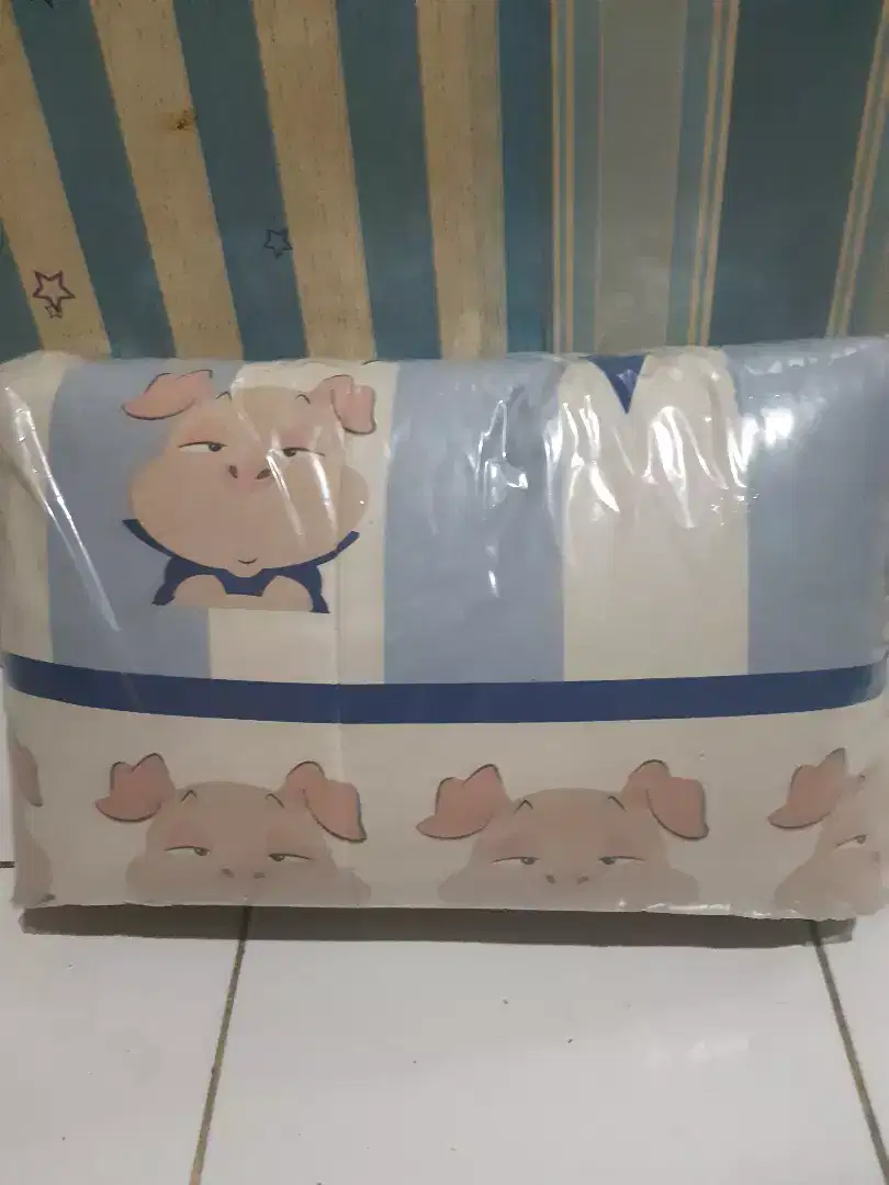 Bed cover single