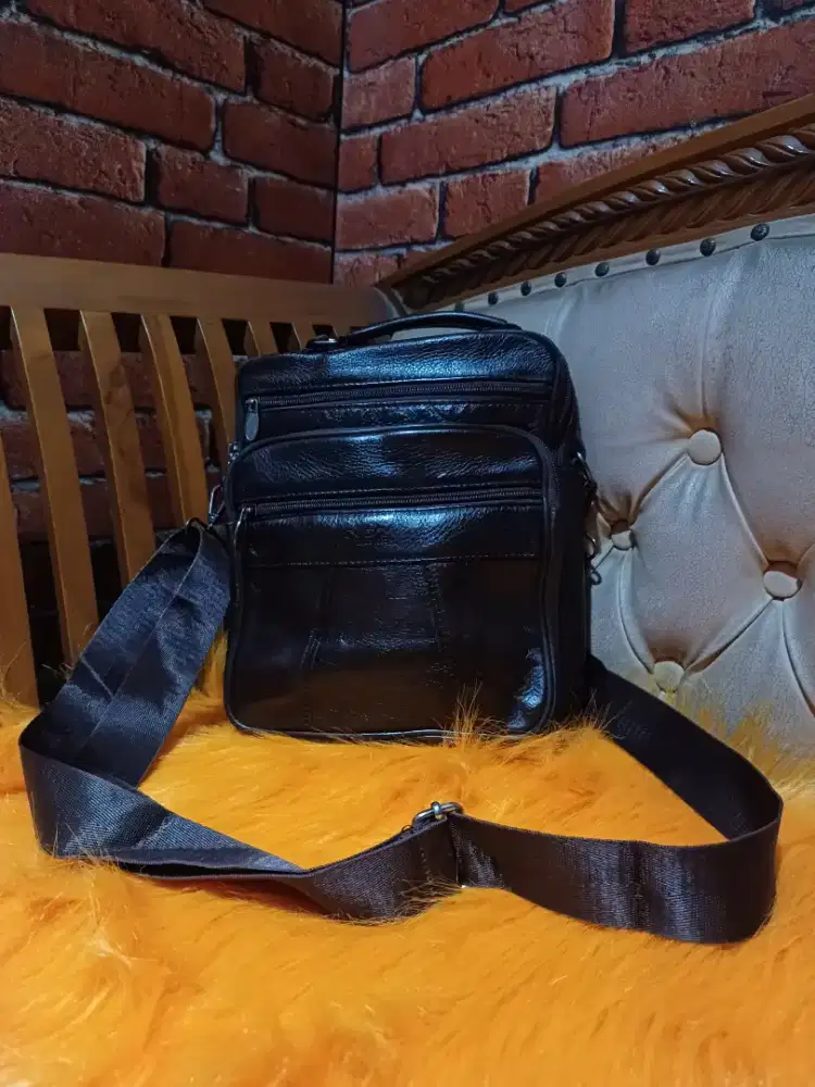 Tas slempang cowo kulit asli tebal gemoy