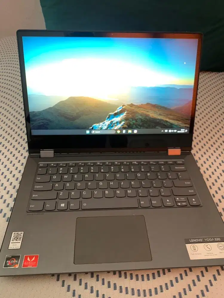 Laptop Lenovo YOGA 530 touchsreen 2 in 1