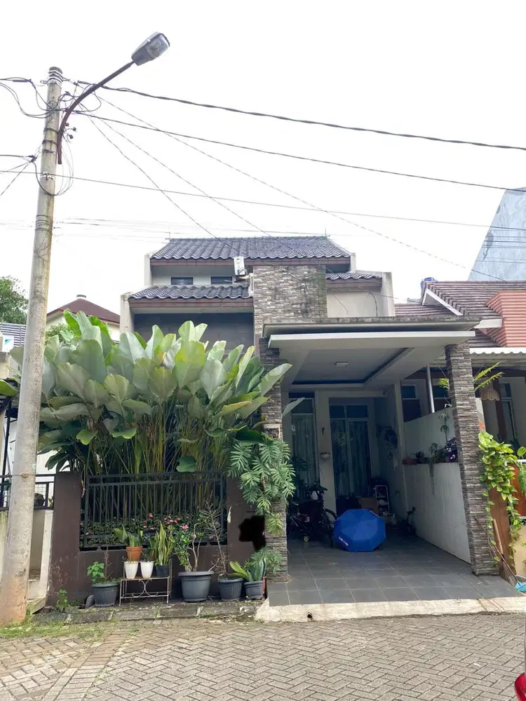 Rumah Siap Huni Lokasi Strategis - Dijual: Rumah & Apartemen - 914736193