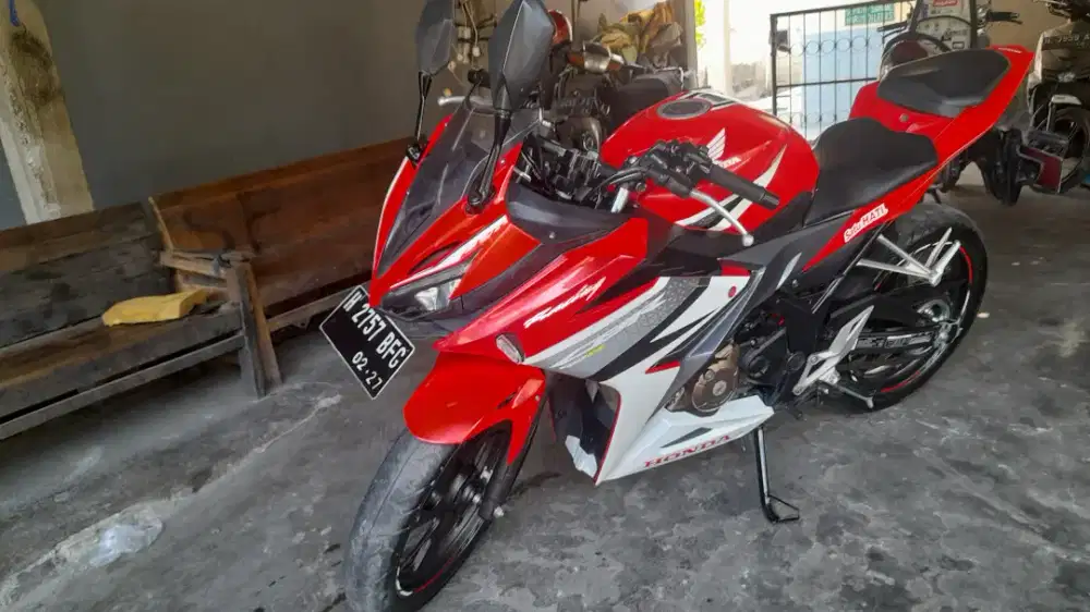 Honda Vario Cc Cbs Iss Tipe Tertinggi Motor Bekas