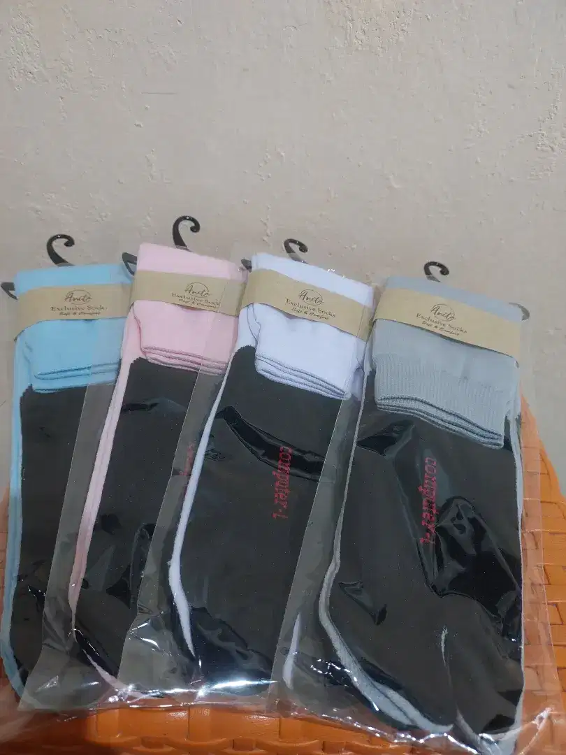 Kaos Kaki Anak/Dewasa