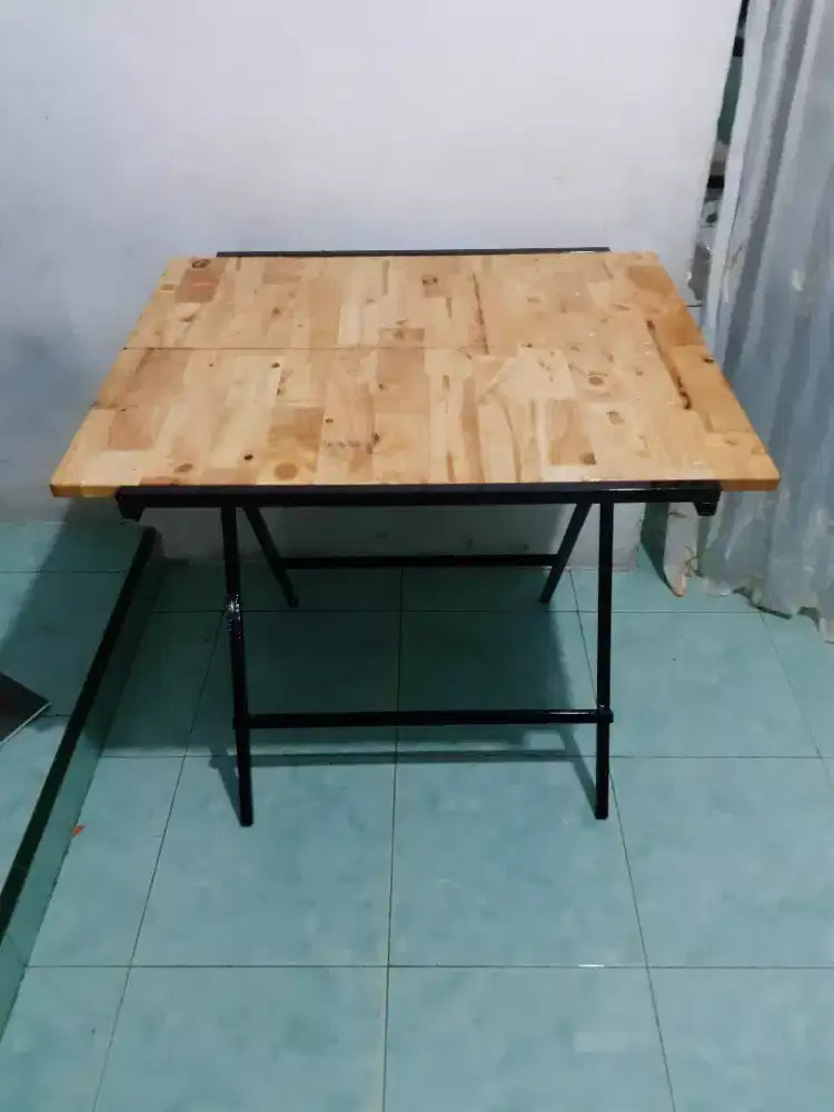 Meja Lipat Jati Belanda