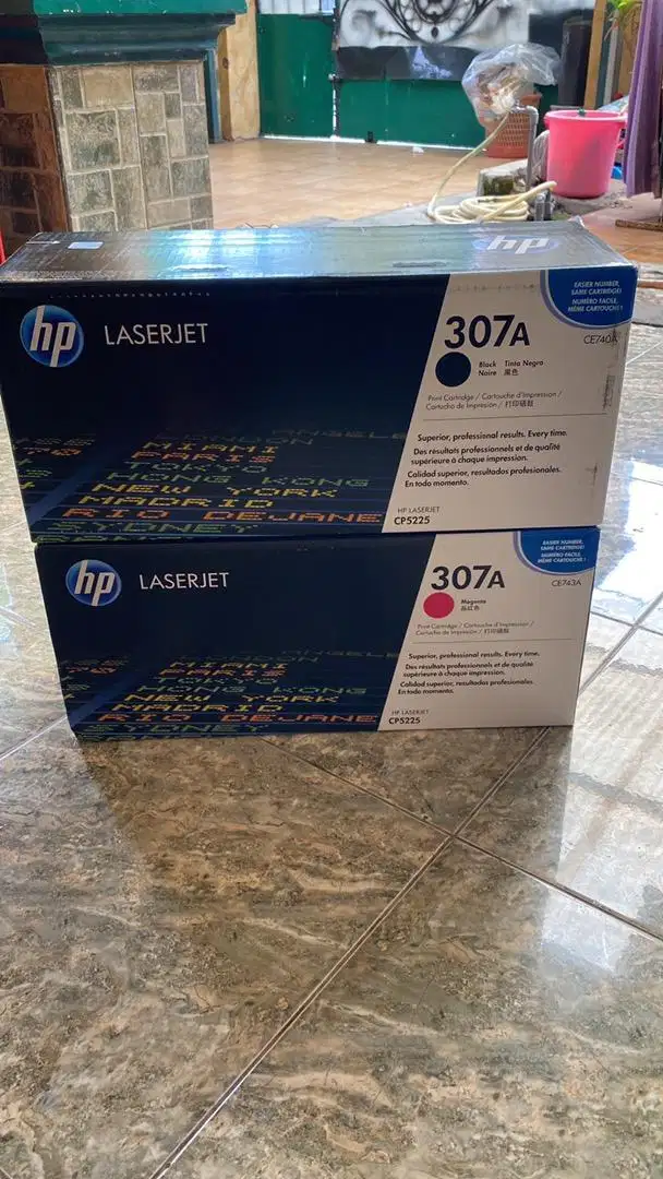 Toner atau tinta