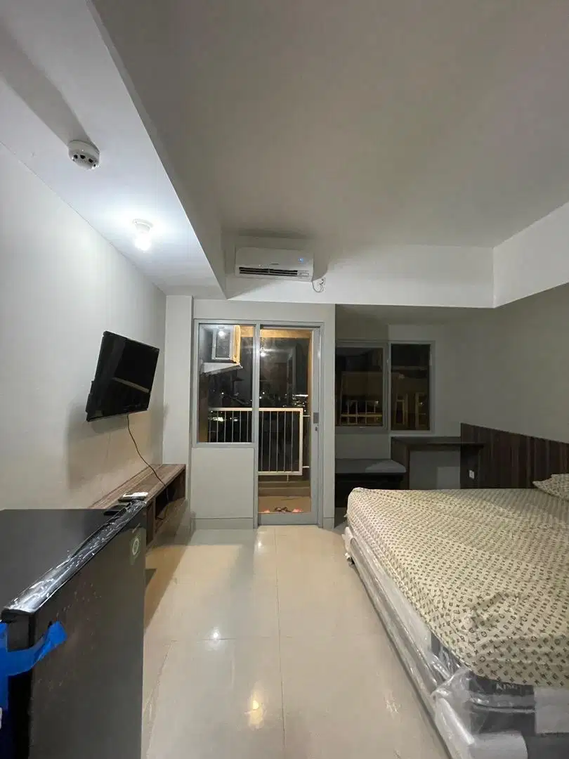 Sewa: Apartment LRT City Jatibening Studio Full Furnished