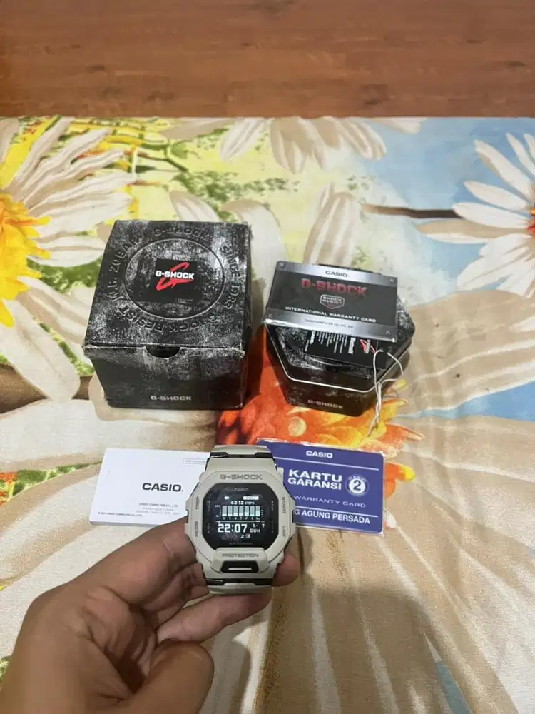 G Shock GBD 200 Cream