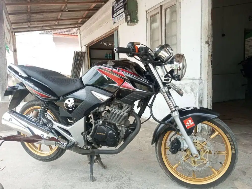 HONDA TIGER 2012 - Motor Bekas - 913088778