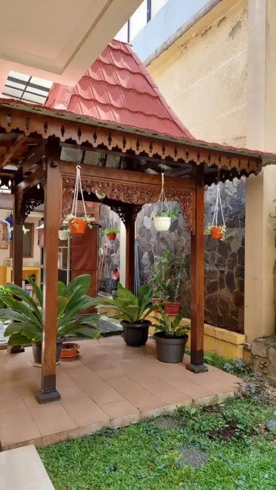 Dijual Rumah Asri , luas dan strategis