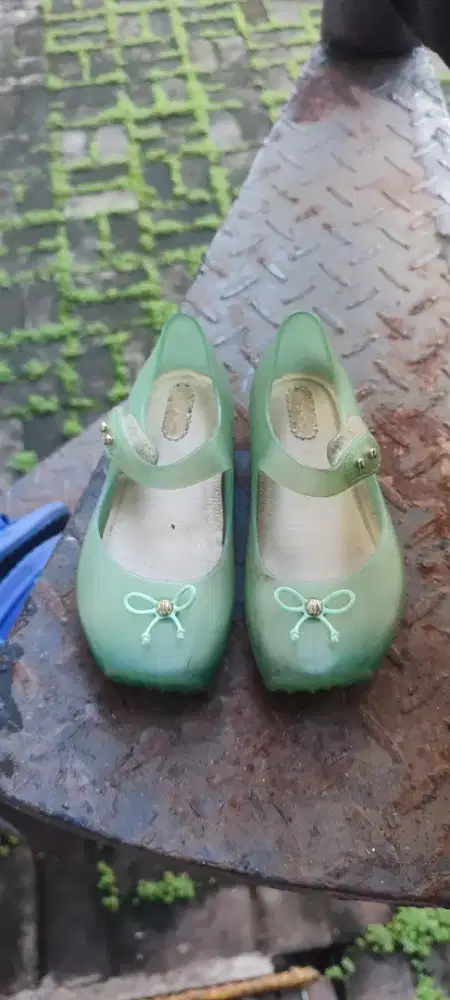 Sepatu Mini Melisa