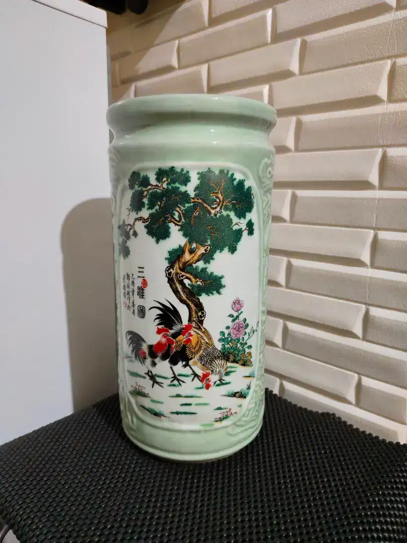 Vase bunga celadon cina