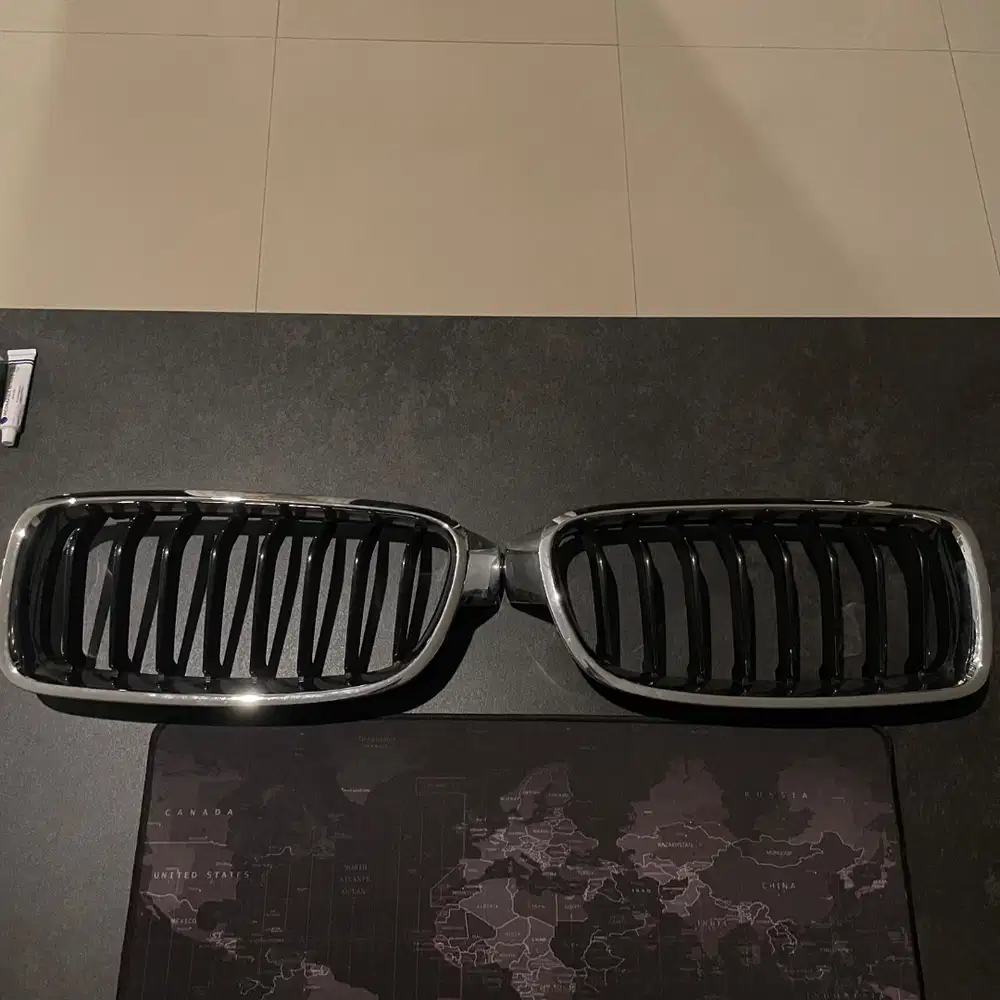 Grill BMW F30 original