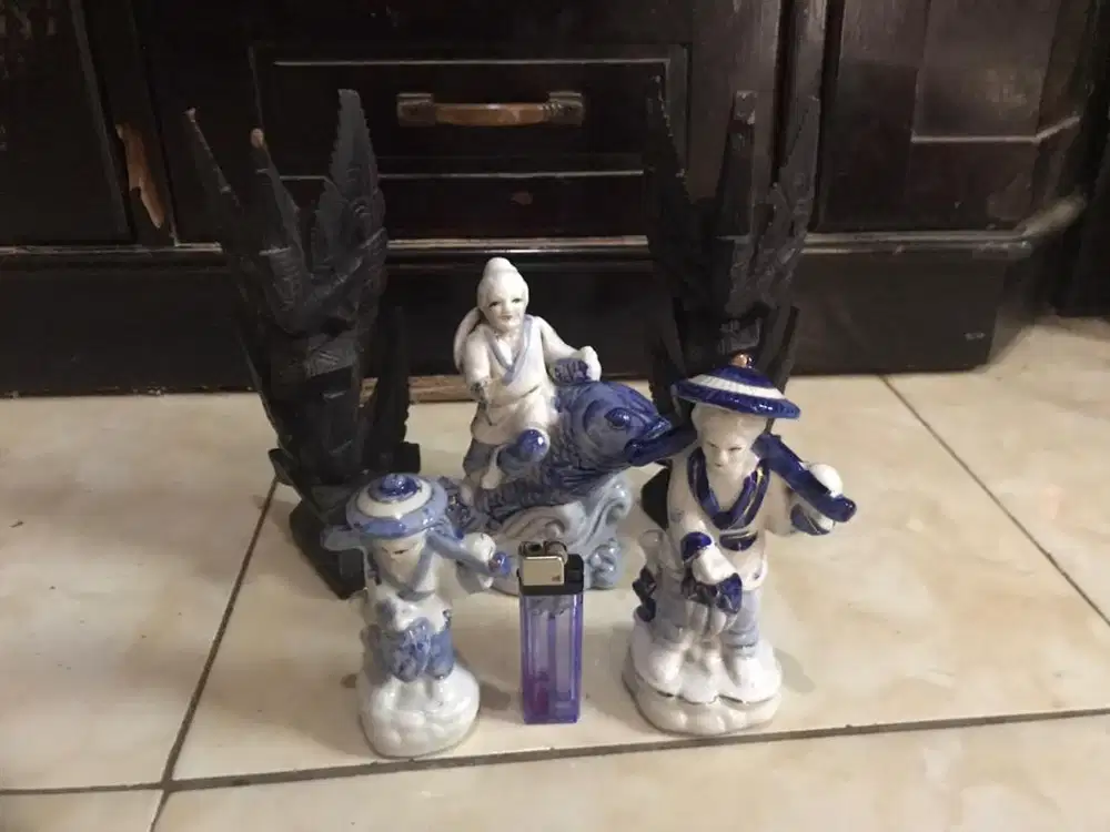 pajangan patung kramik&ukiran kayu